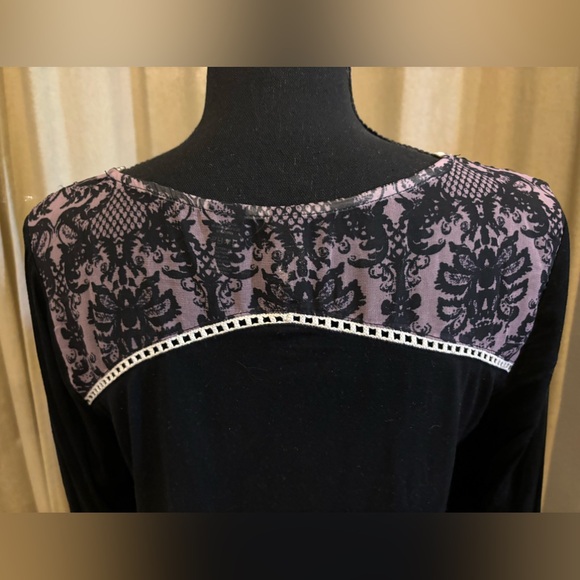 Buckle quarter sleeve shirt with lots of details size S - Picture 6 of 8